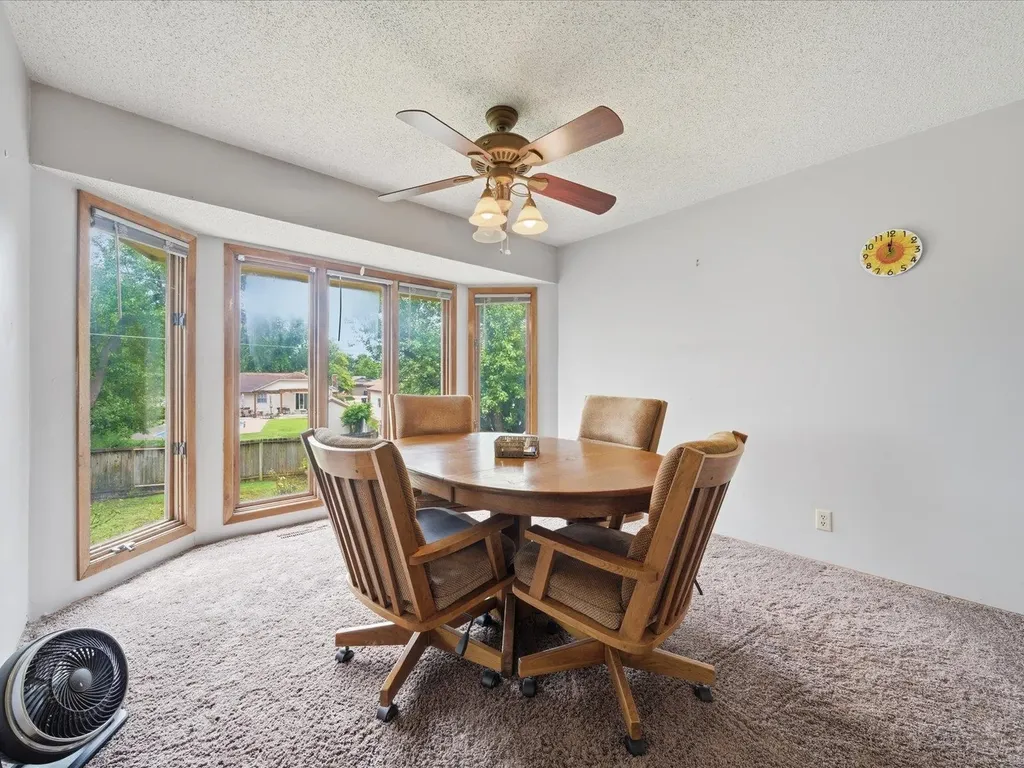 7321 W Suncrest Street Wichita KS 67212