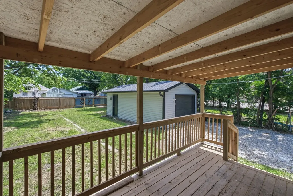 1226 S Lulu Wichita KS 67211