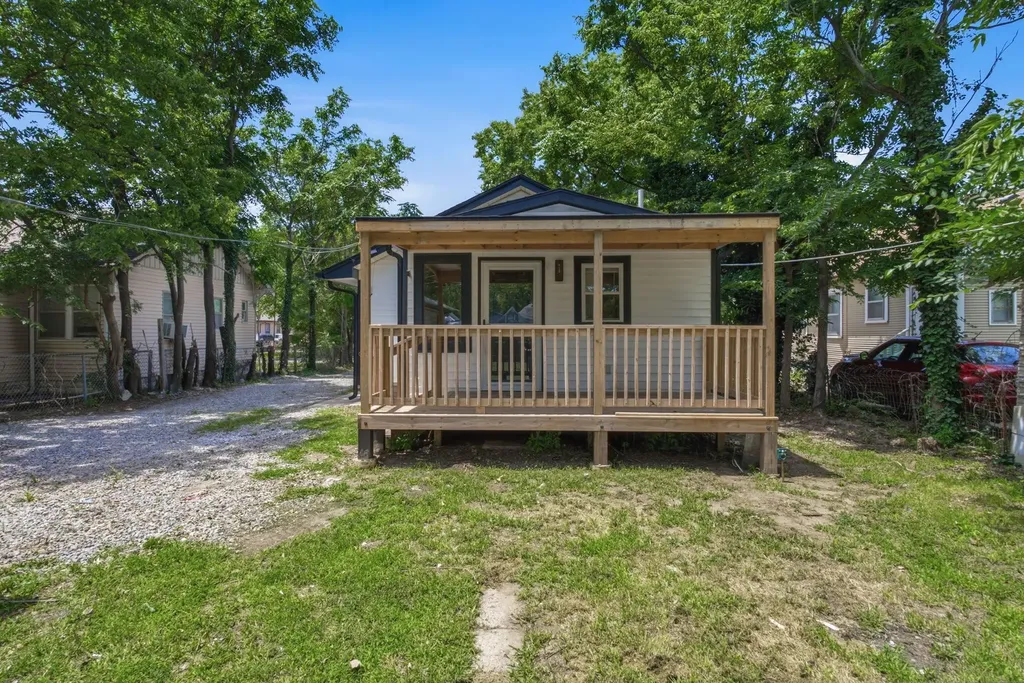 1226 S Lulu Wichita KS 67211