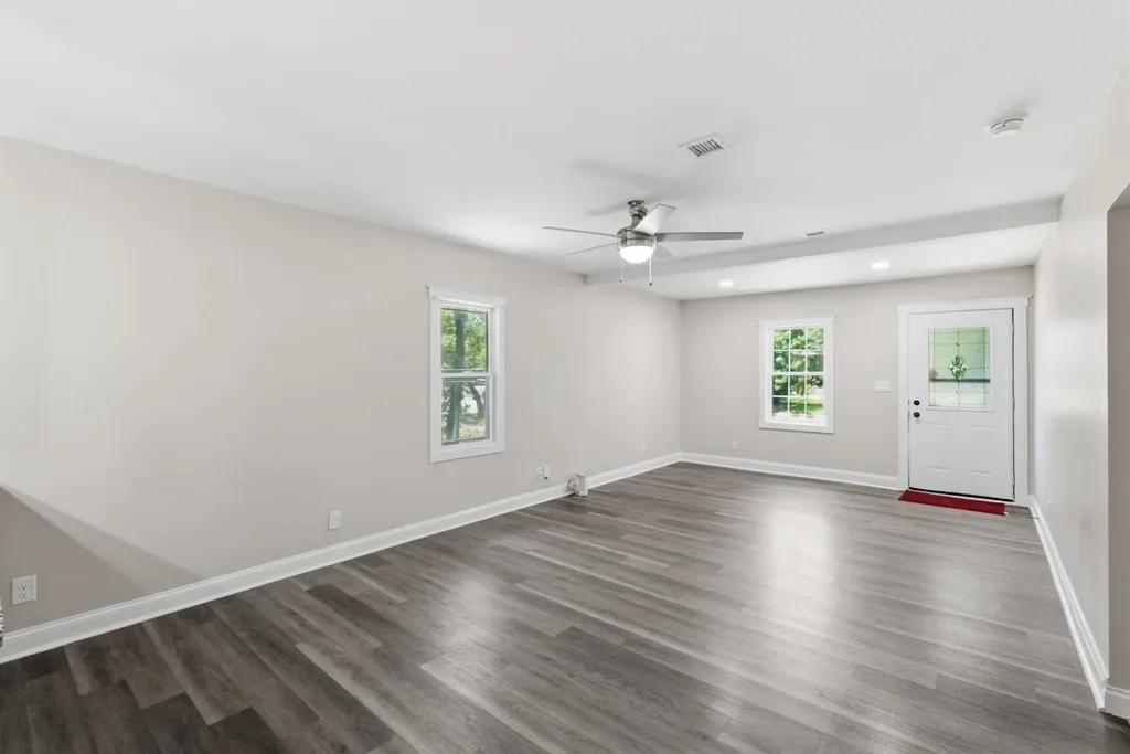 1226 S Lulu Wichita KS 67211