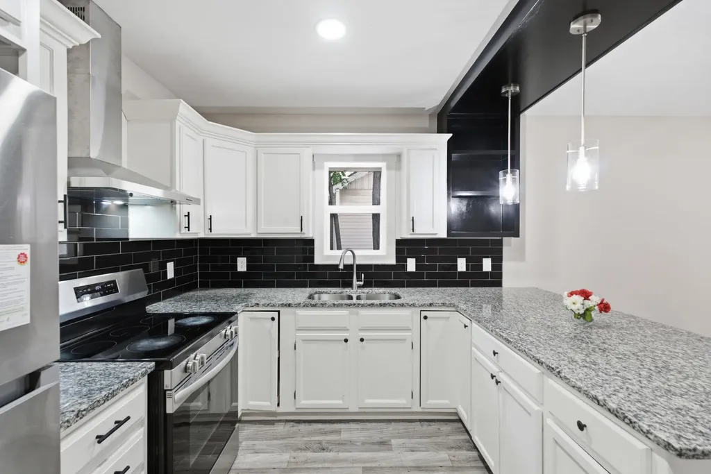 1226 S Lulu Wichita KS 67211