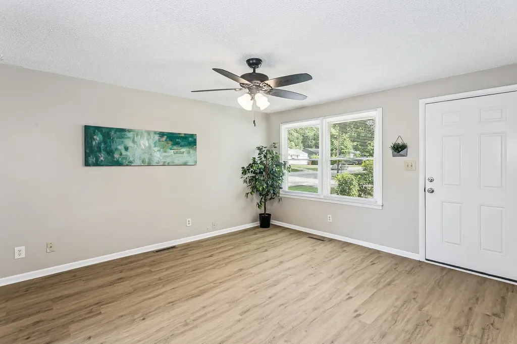 5901 E Bayley Street Wichita KS 67218
