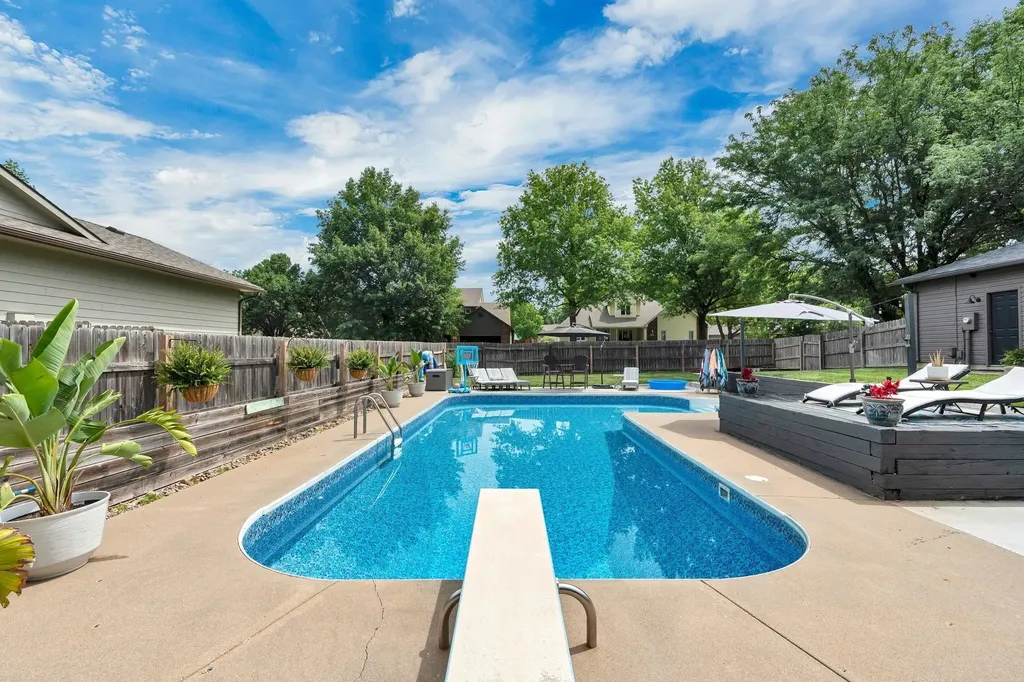 1715 Post Court El Dorado KS 67042
