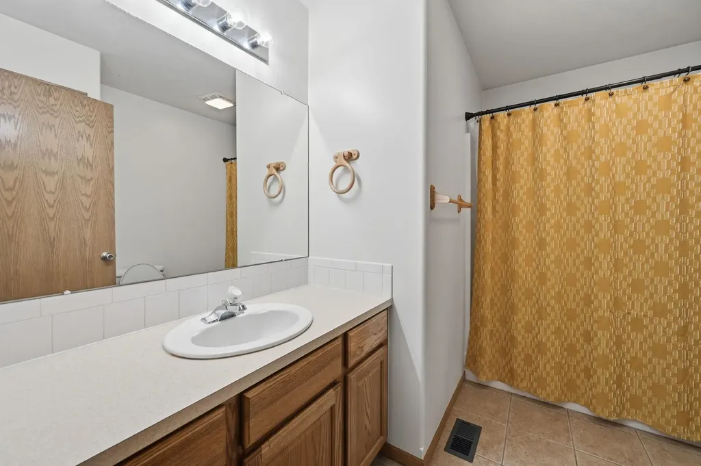 3410 N Sandplum Wichita KS 67205