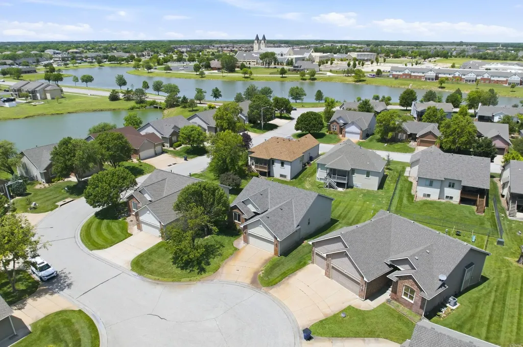 3410 N Sandplum Wichita KS 67205