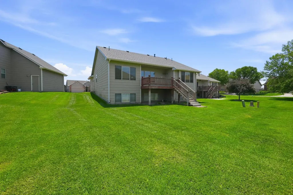 3410 N Sandplum Wichita KS 67205