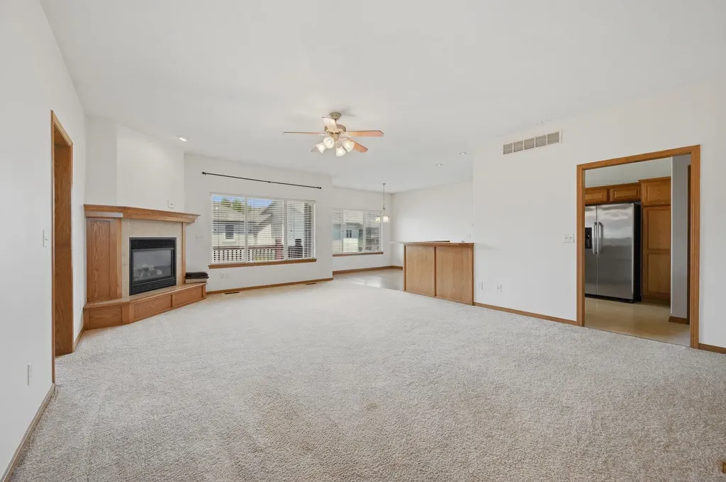 3410 N Sandplum Wichita KS 67205