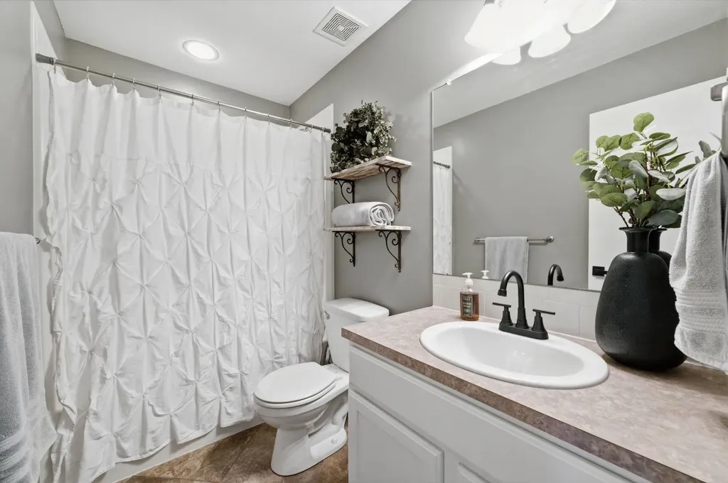 13701 W Lost Creek Street Wichita KS 67235