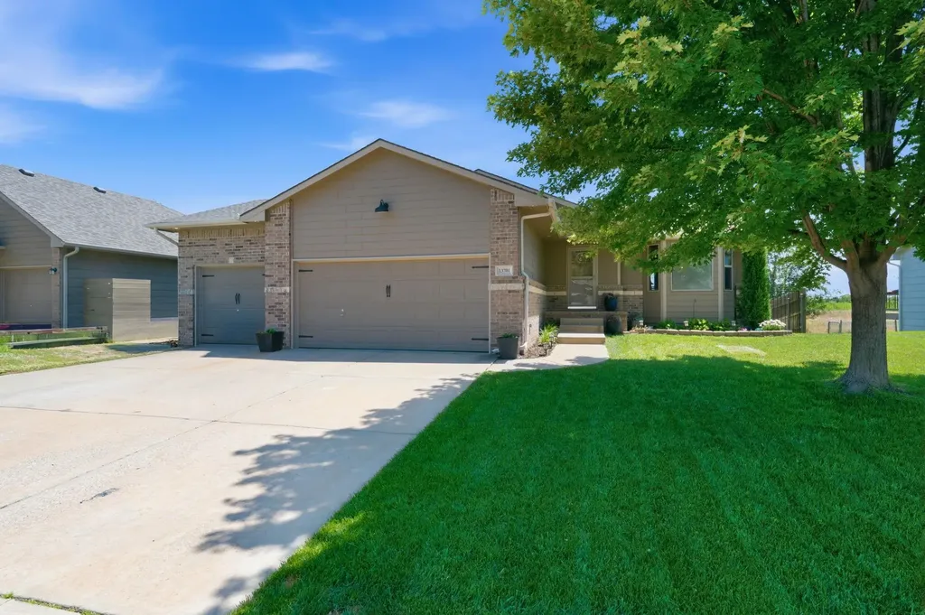 13701 W Lost Creek Street Wichita KS 67235