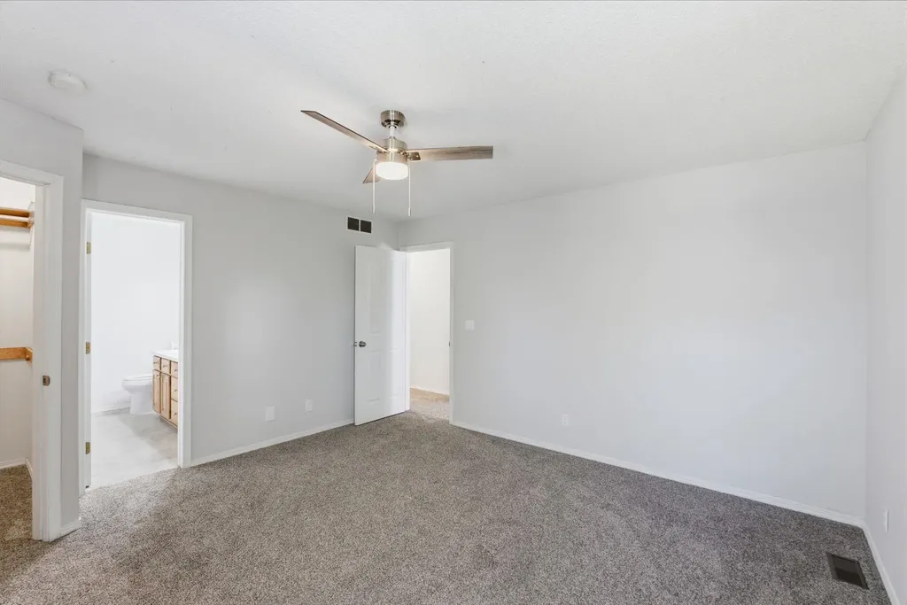 218 E Oak Meadows Road Derby KS 67037
