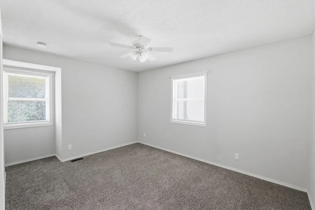 218 E Oak Meadows Road Derby KS 67037