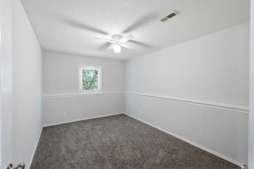 218 E Oak Meadows Road Derby KS 67037