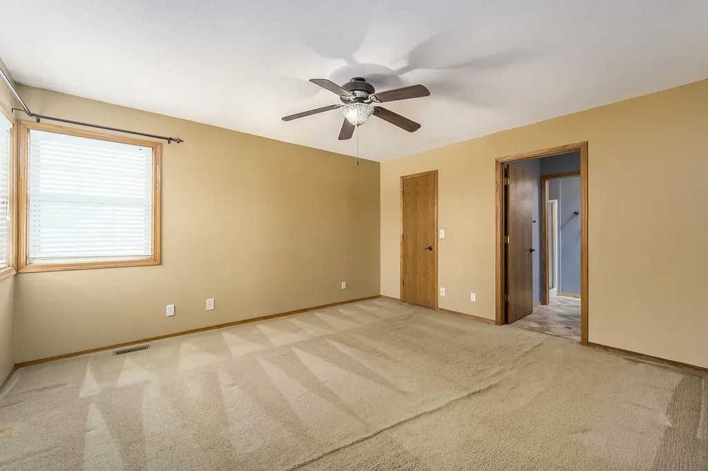 8914 E Cessna Street Wichita KS 67210-2400