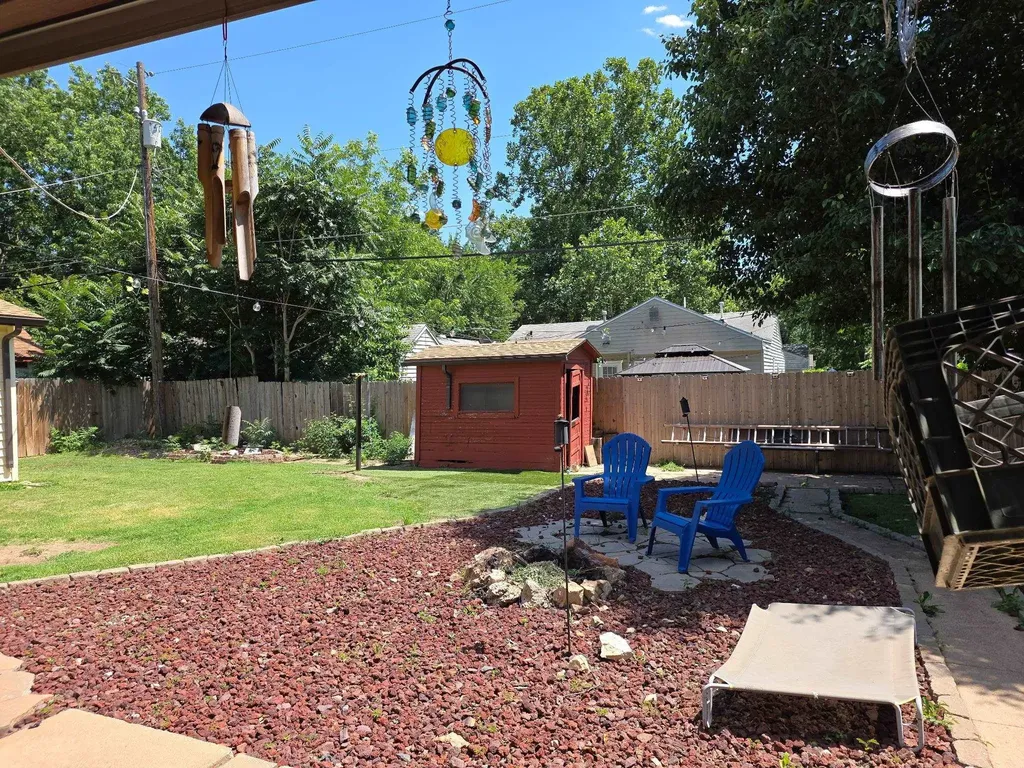 1407 E Crowley Street Wichita KS 67216