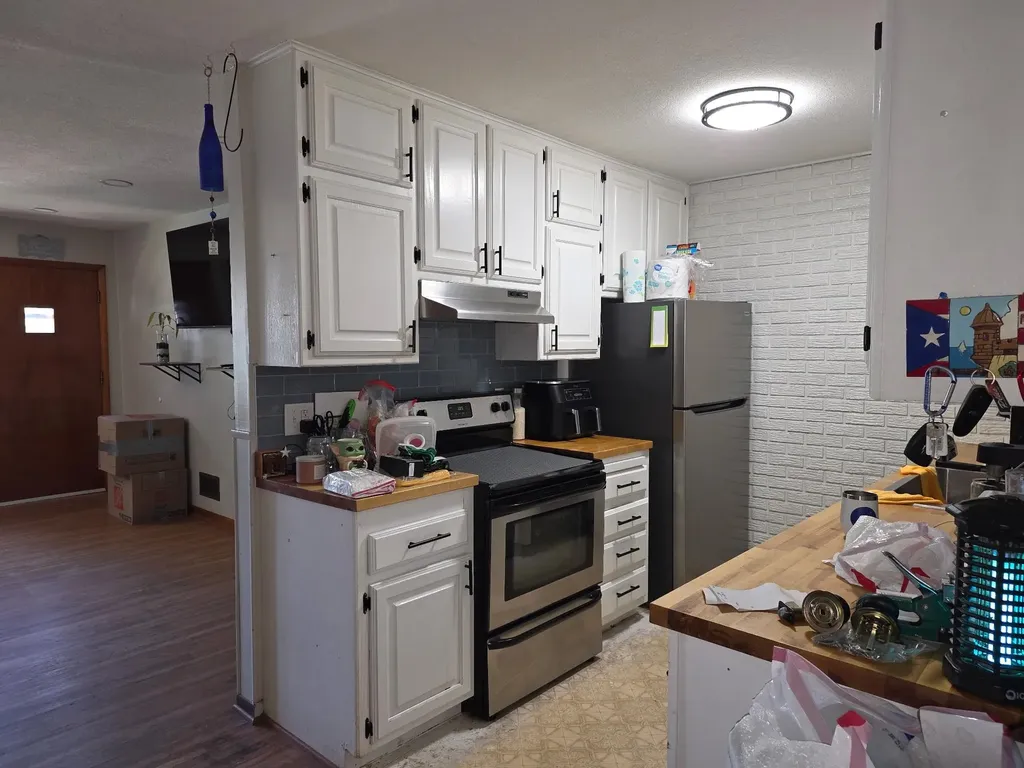 1407 E Crowley Street Wichita KS 67216