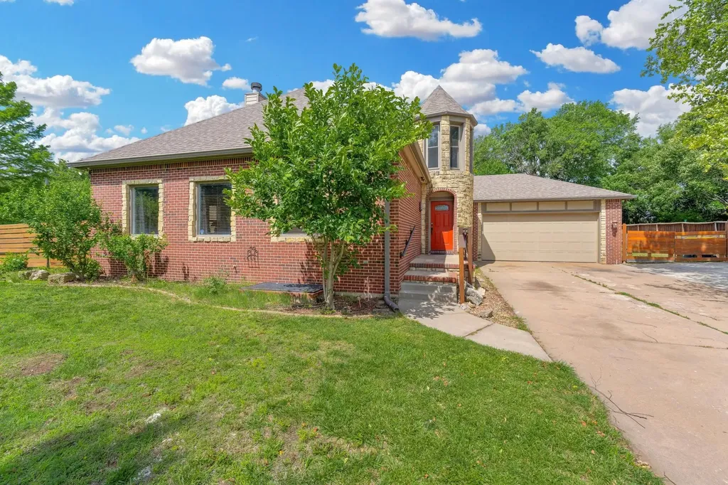 13911 E Bayley Circle Wichita KS 67230-9112