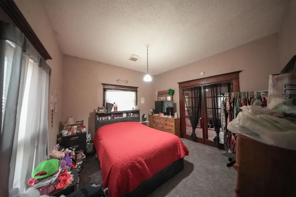 712 S C Street Wellington KS 67152