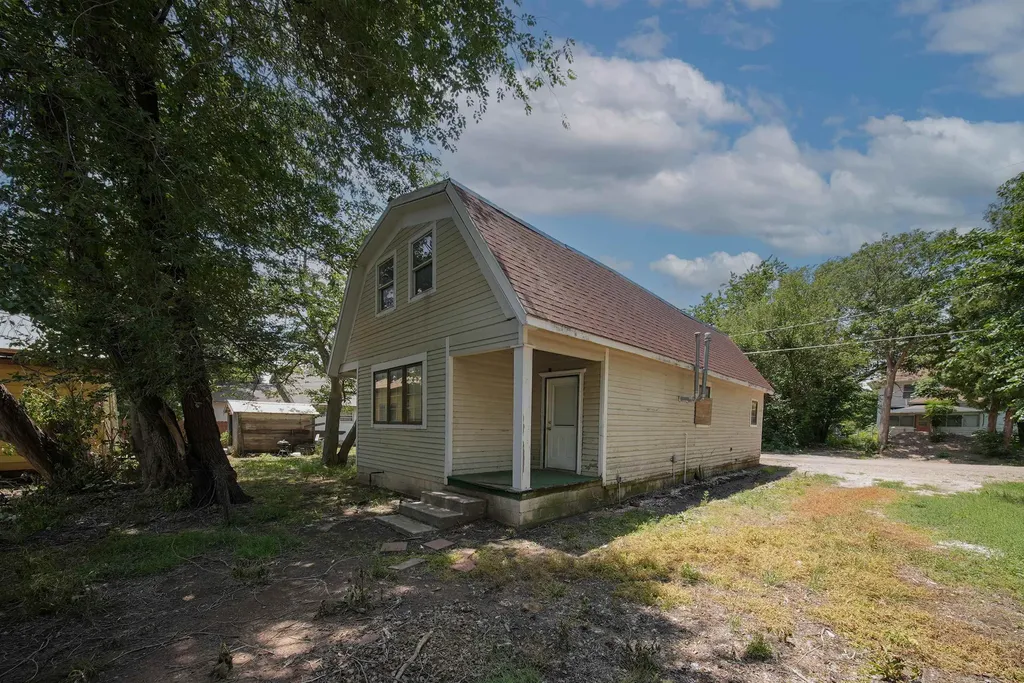 712 S C Street Wellington KS 67152