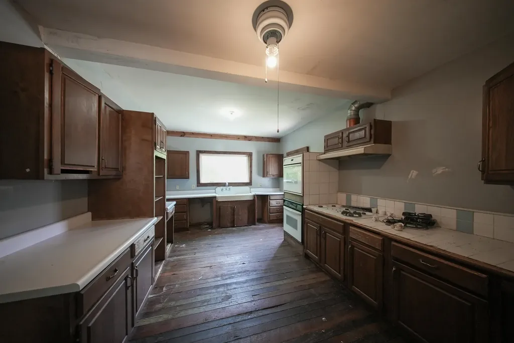 712 S C Street Wellington KS 67152