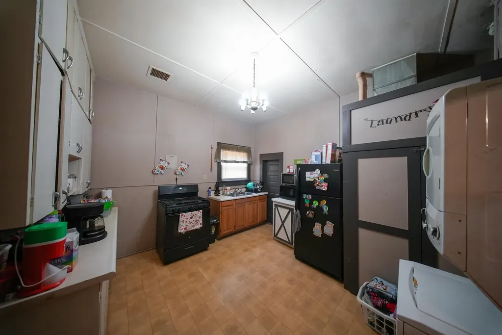 712 S C Street Wellington KS 67152