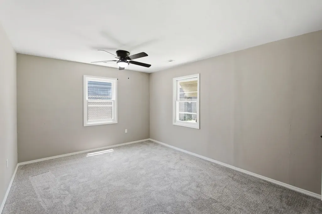 4949 S Cedardale Avenue Wichita KS 67216