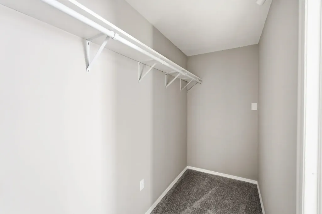 4949 S Cedardale Avenue Wichita KS 67216