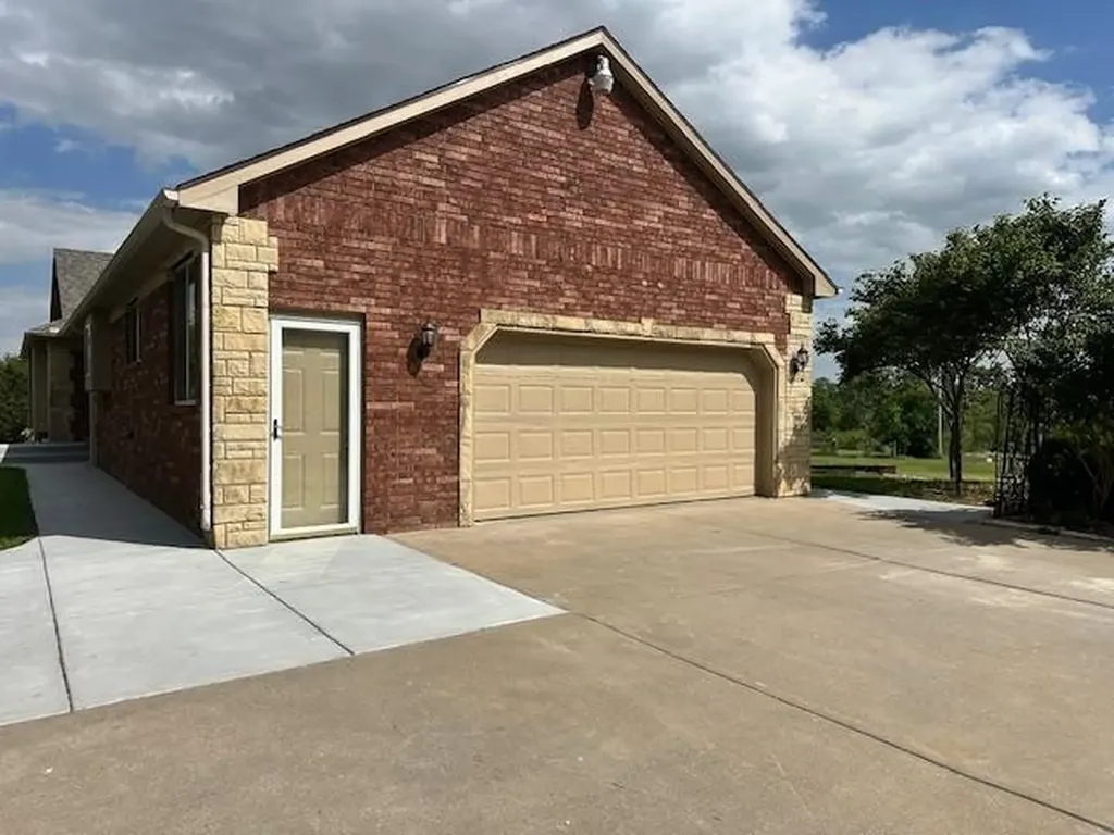 13426 SW 190th Rose Hill KS 67133