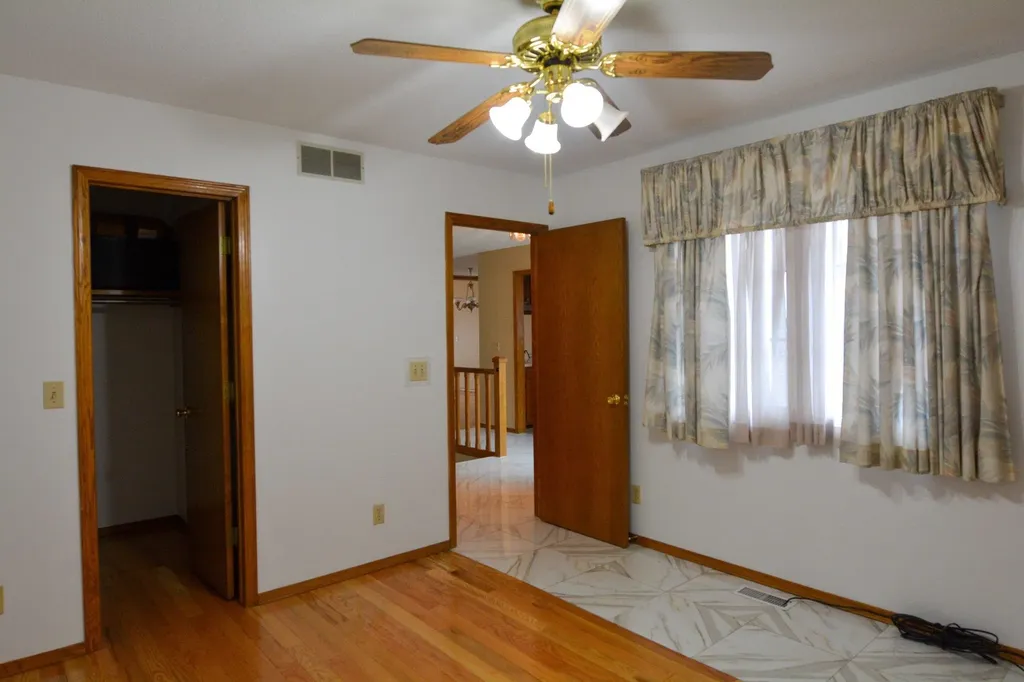 1034 N Bayshore Street Wichita KS 67212
