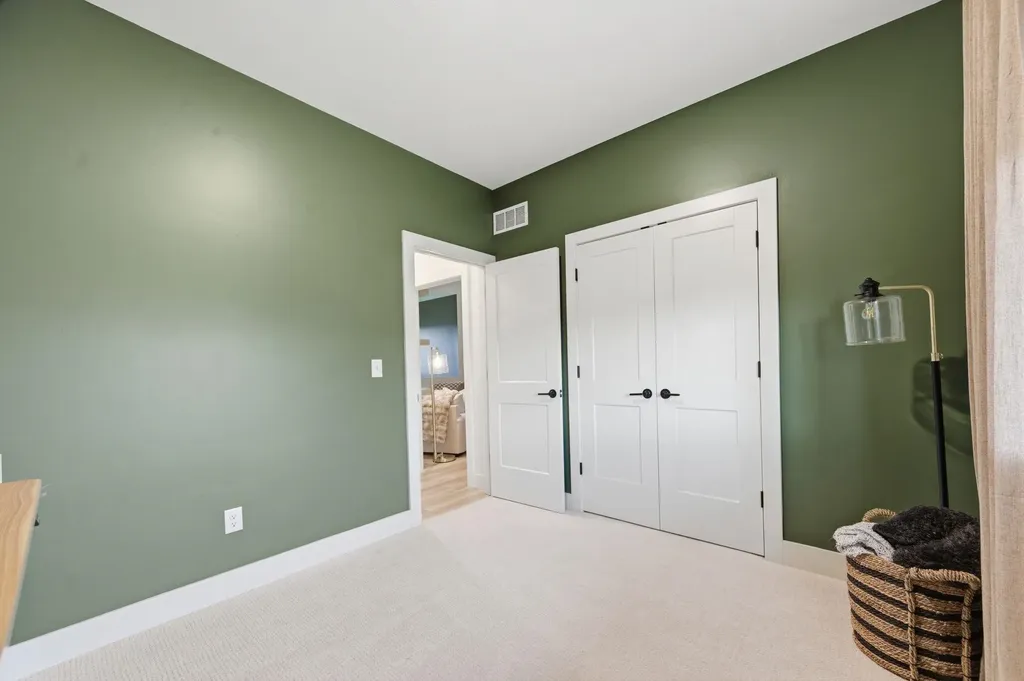 1327 W Footbridge Street Goddard KS 67052