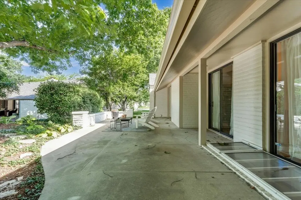 1440 N Gatewood Street Wichita KS 67206