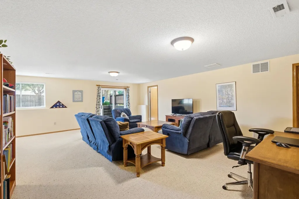 522 N Prairie Creek Kechi KS 67067