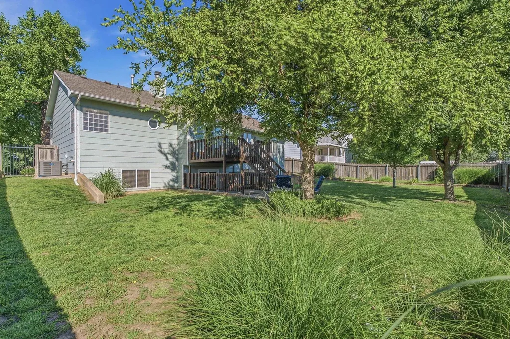 522 N Prairie Creek Kechi KS 67067