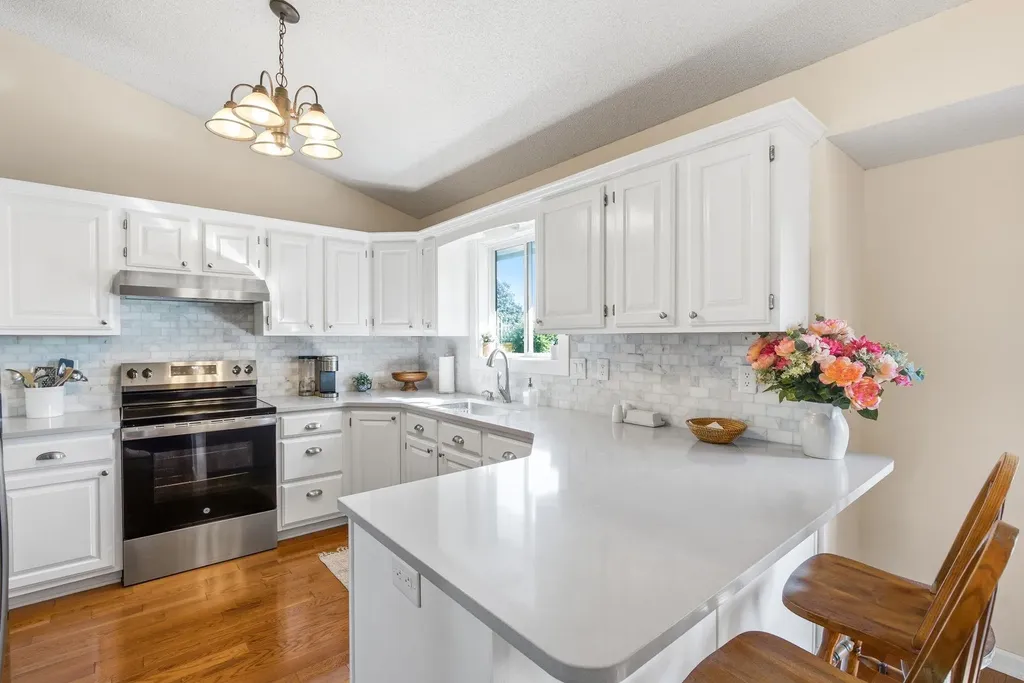 522 N Prairie Creek Kechi KS 67067