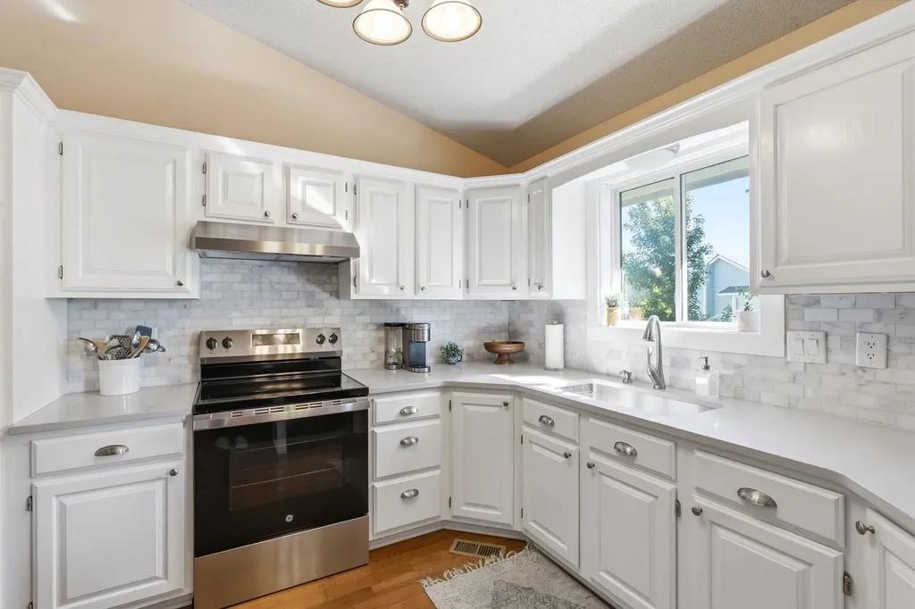 522 N Prairie Creek Kechi KS 67067
