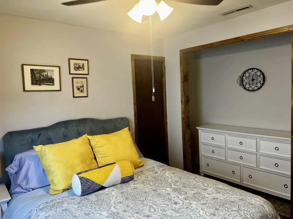 625 Grandview Avenue Newton KS 67114-2051