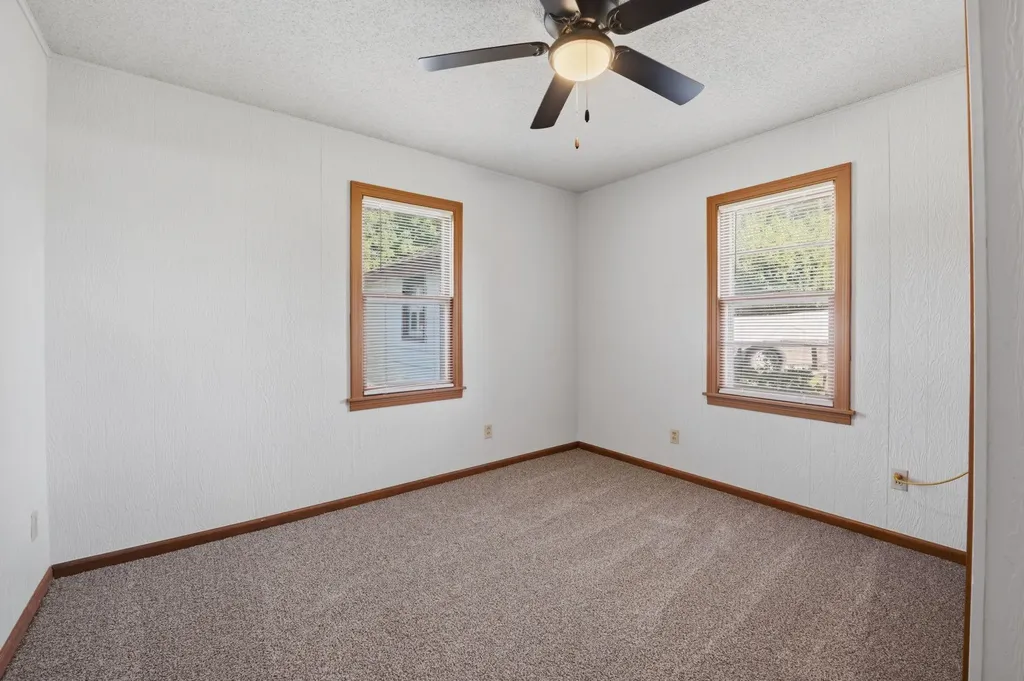 5739 S Washington Wichita KS 67216
