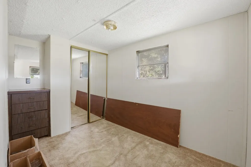 5739 S Washington Wichita KS 67216