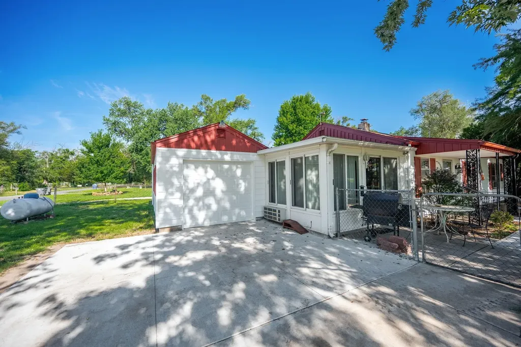 5739 S Washington Wichita KS 67216