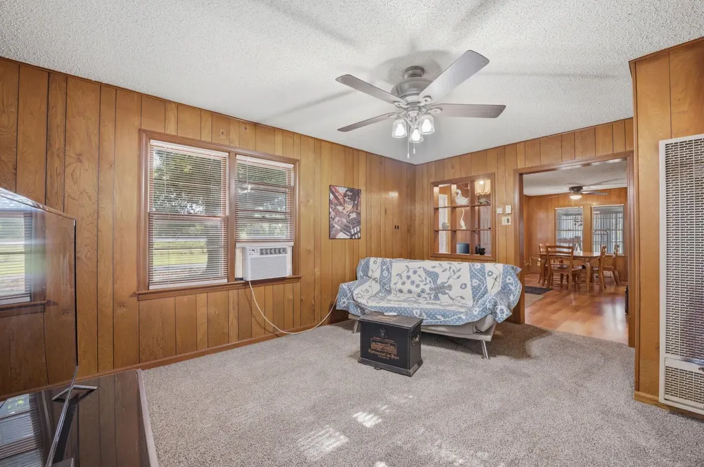 5739 S Washington Wichita KS 67216