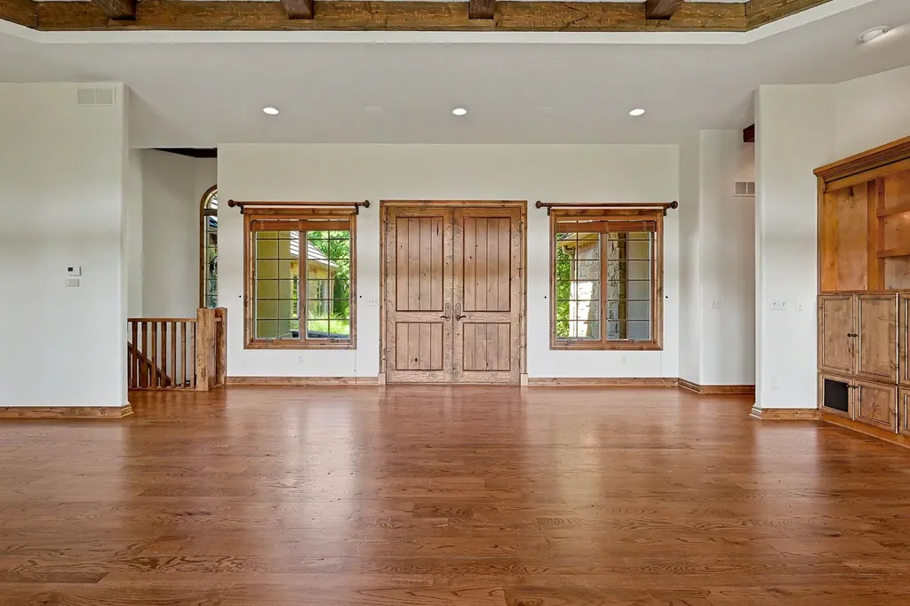 215 E Pine Meadow Court Andover KS 67002