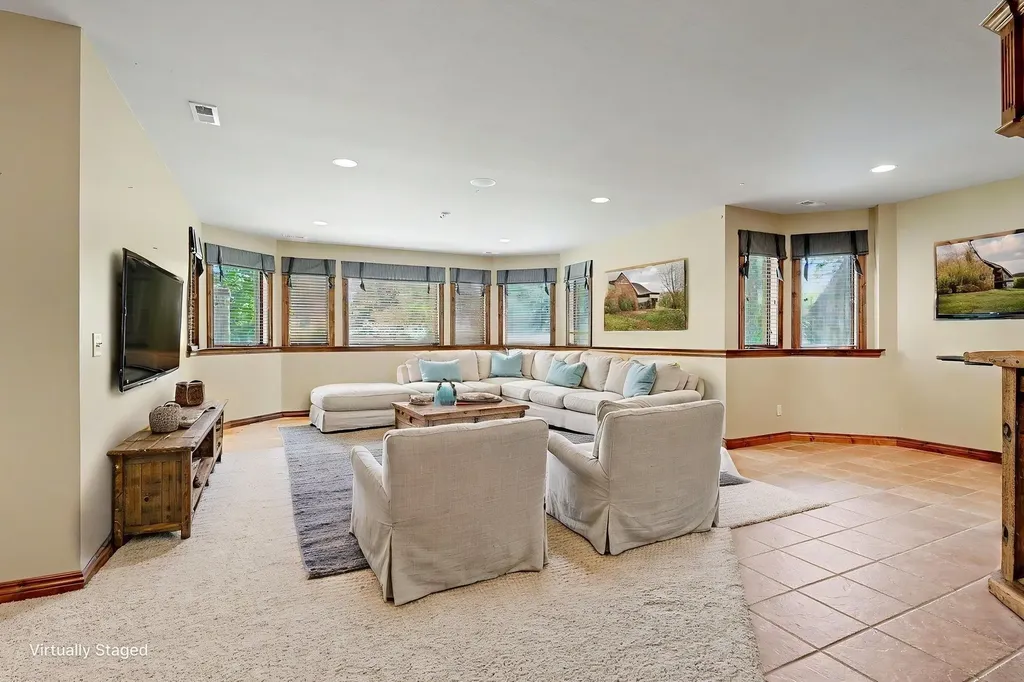 215 E Pine Meadow Court Andover KS 67002