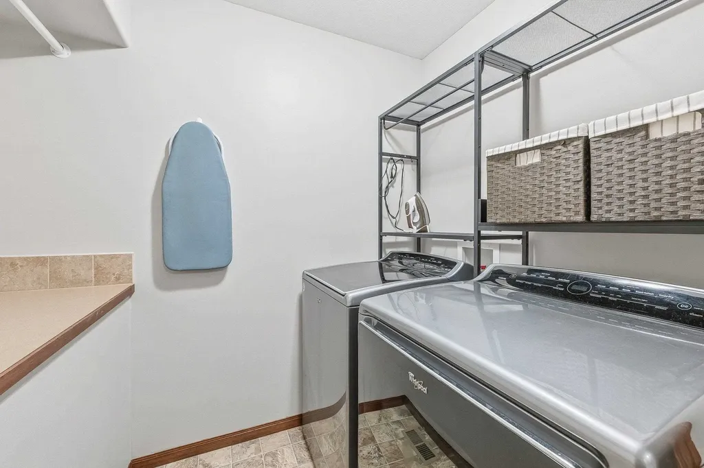 3113 E Sunflower Drive Derby KS 67037
