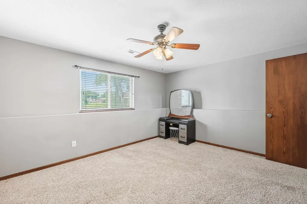 3113 E Sunflower Drive Derby KS 67037