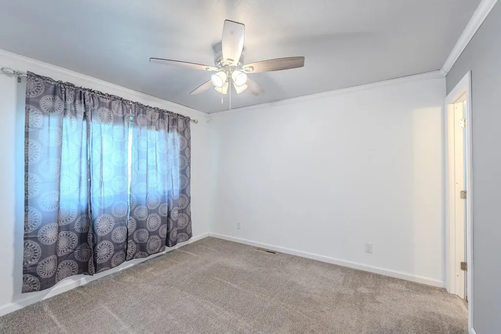 2110 N Moyle Augusta KS 67010