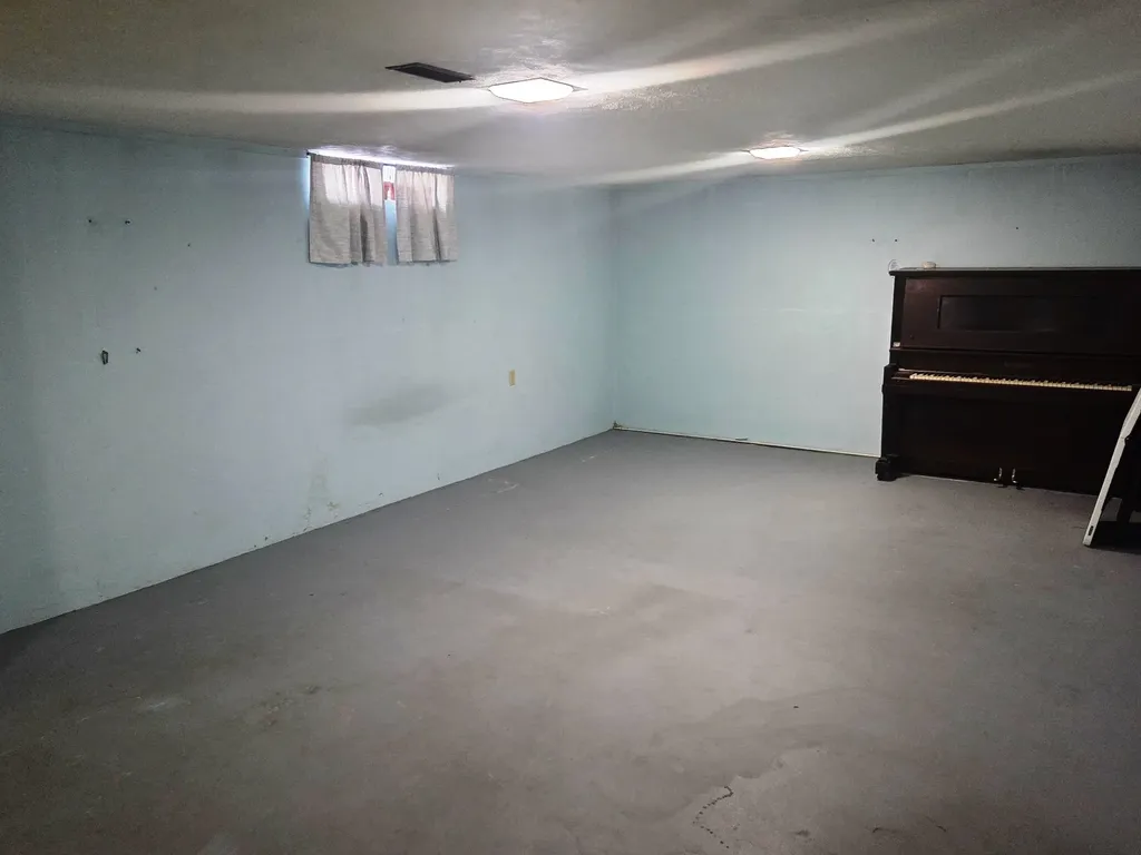 620 N Duncan Newton KS 67114