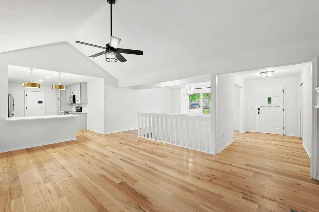943 N Briarwood Road Derby KS 67037