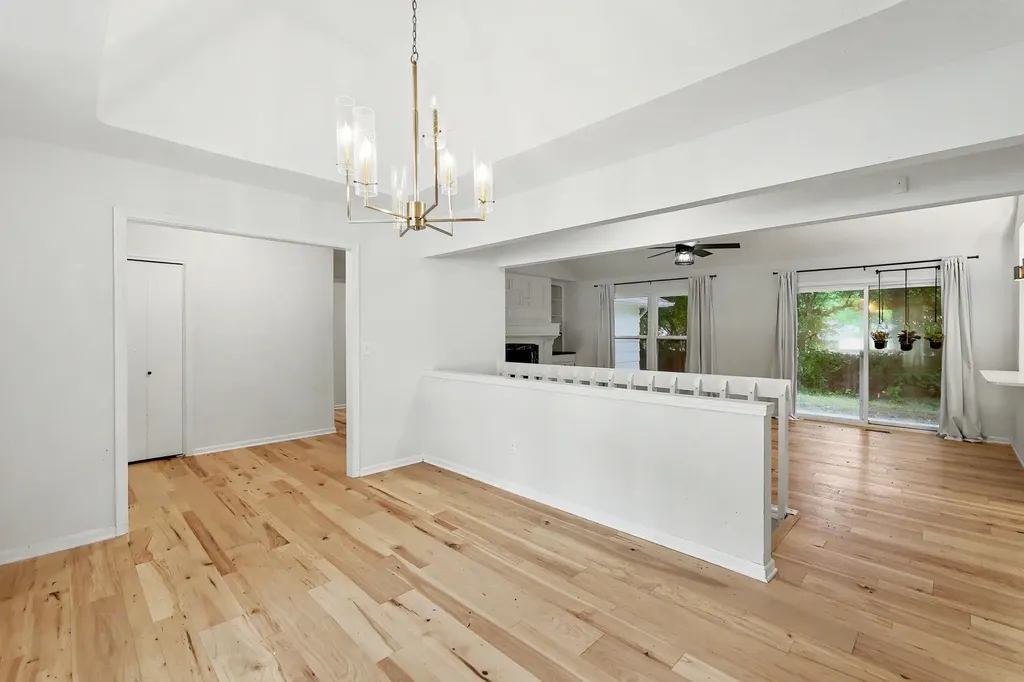 943 N Briarwood Road Derby KS 67037