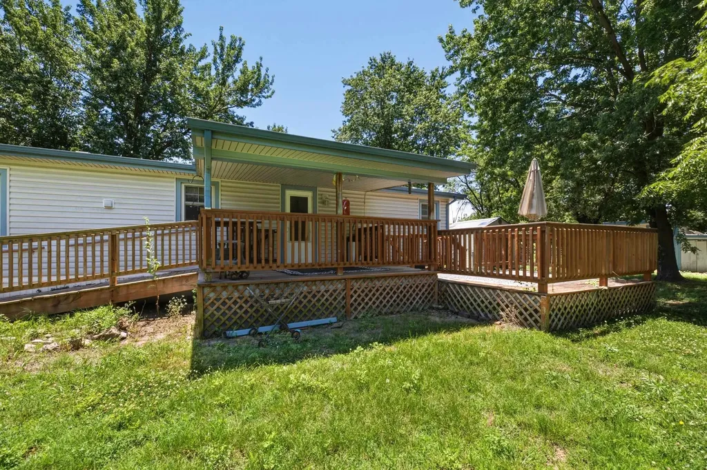 416 W 58th Street S Wichita KS 67217