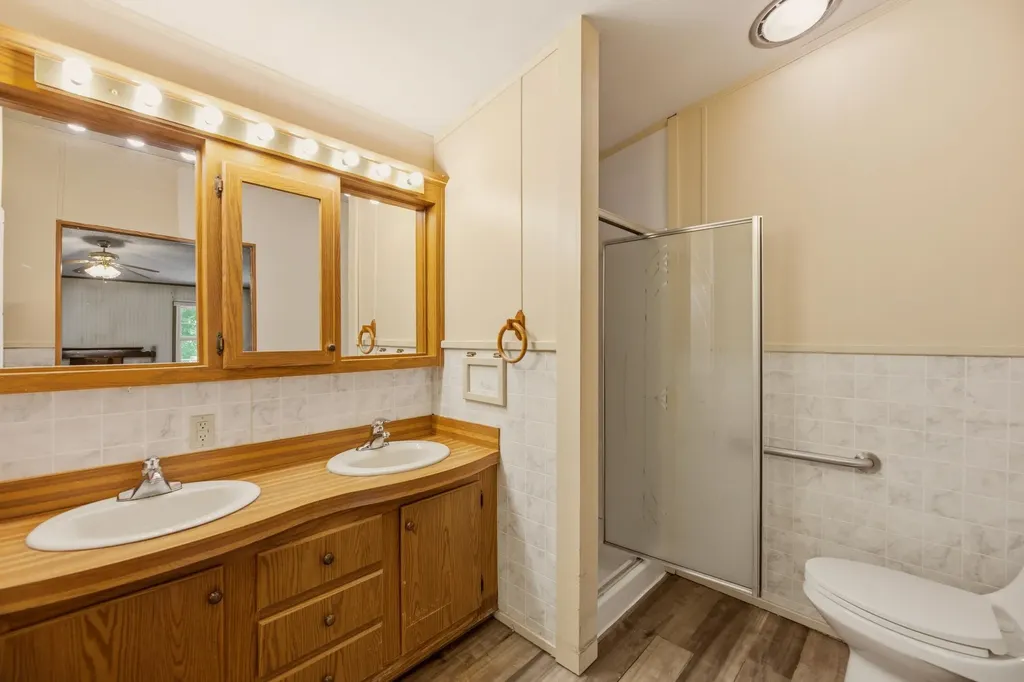 416 W 58th Street S Wichita KS 67217