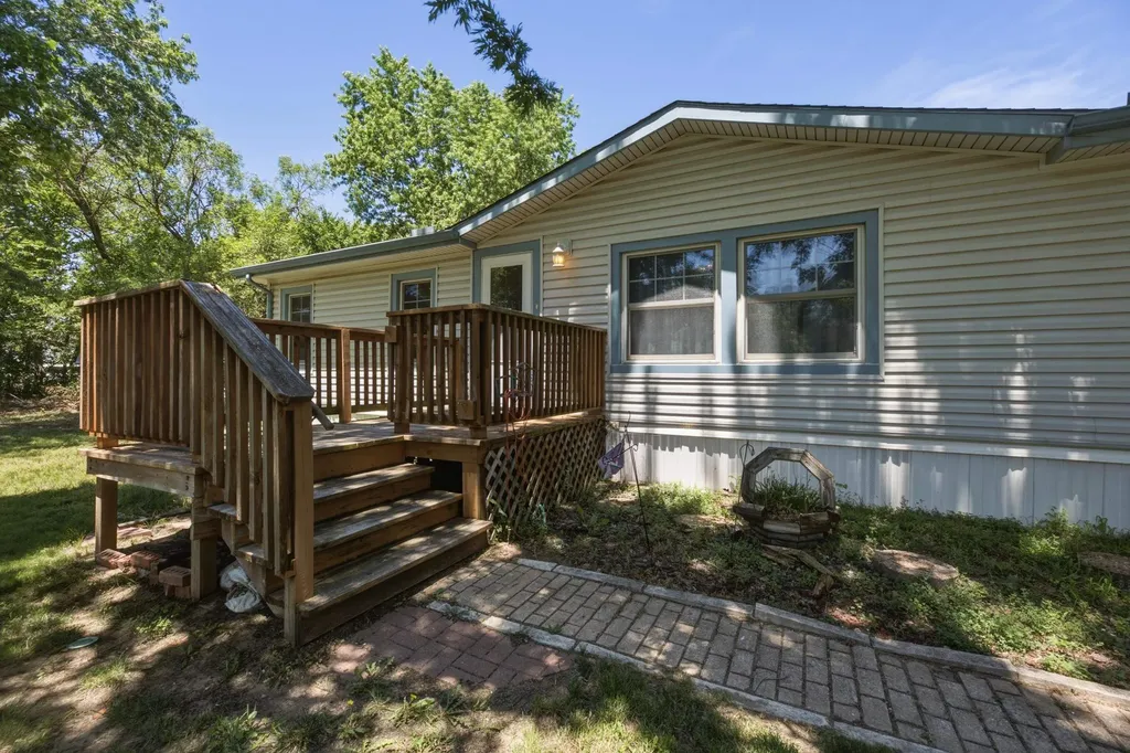 416 W 58th Street S Wichita KS 67217